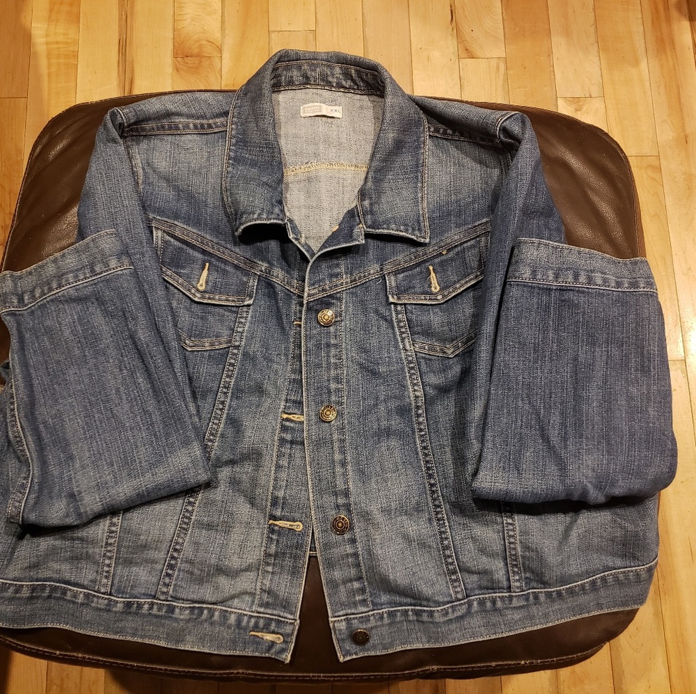 OLD NAVY DENIM JACKET XXL